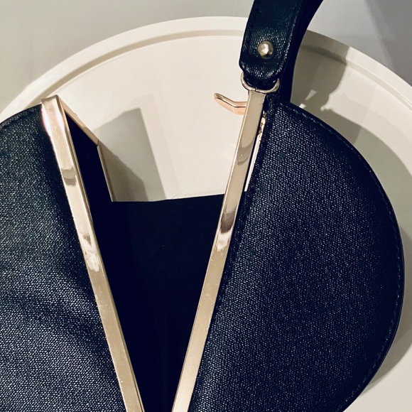 1960s-Style Black Circular Structured Handbag with Gold Hardware - Picture 8 of 9